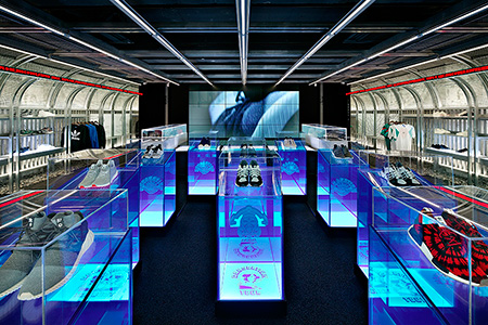 Tienda Adidas DAS107 en pleno corazón de Seul Tienda Adidas DAS107 en pleno corazón de Seul