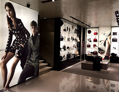 Diseño interior tienda lona backlight impresion directa Diseño interior tienda lona backlight impresion directa