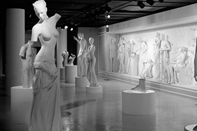 Reportaje sobre Almax, fabricación de maniquÃes Reportaje sobre Almax, fabricación de maniquÃes