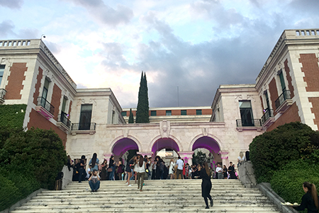Producci贸n gr谩fica para evento NYX en Madrid Producci贸n gr谩fica para evento NYX en Madrid
