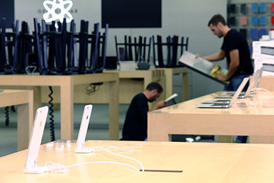 INSTORE RESTAURA EL MOBILIARIO DE VARIAS TIENDAS APPLE DE FRANCIA
INSTORE RESTAURA EL MOBILIARIO DE VARIAS TIENDAS APPLE DE FRANCIA