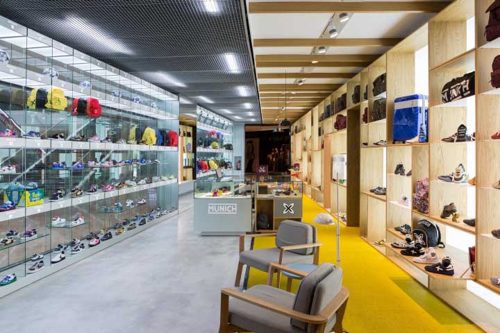 MUNICH Store, Barcelona MUNICH Store, Barcelona