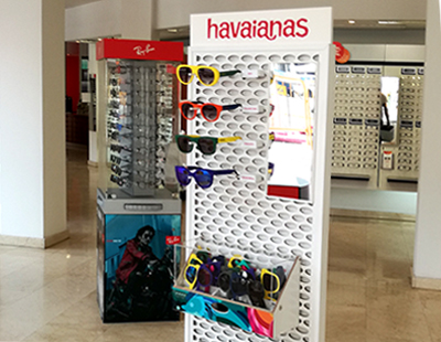 Instalacion optica coleccion verano havaianas Instalacion optica coleccion verano havaianas