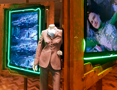 Instalacion escaparates boutiques Stella McCartney Instalacion escaparates boutiques Stella McCartney