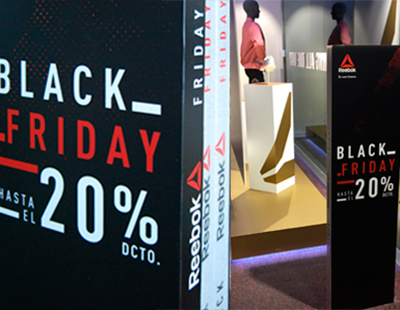 Decoracion temporal de punto de venta Reebok para Black Friday
Decoracion temporal de punto de venta Reebok para Black Friday