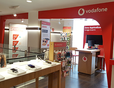 Produccion en madera y metacrilato para tiendas Vodafone Produccion en madera y metacrilato para tiendas Vodafone